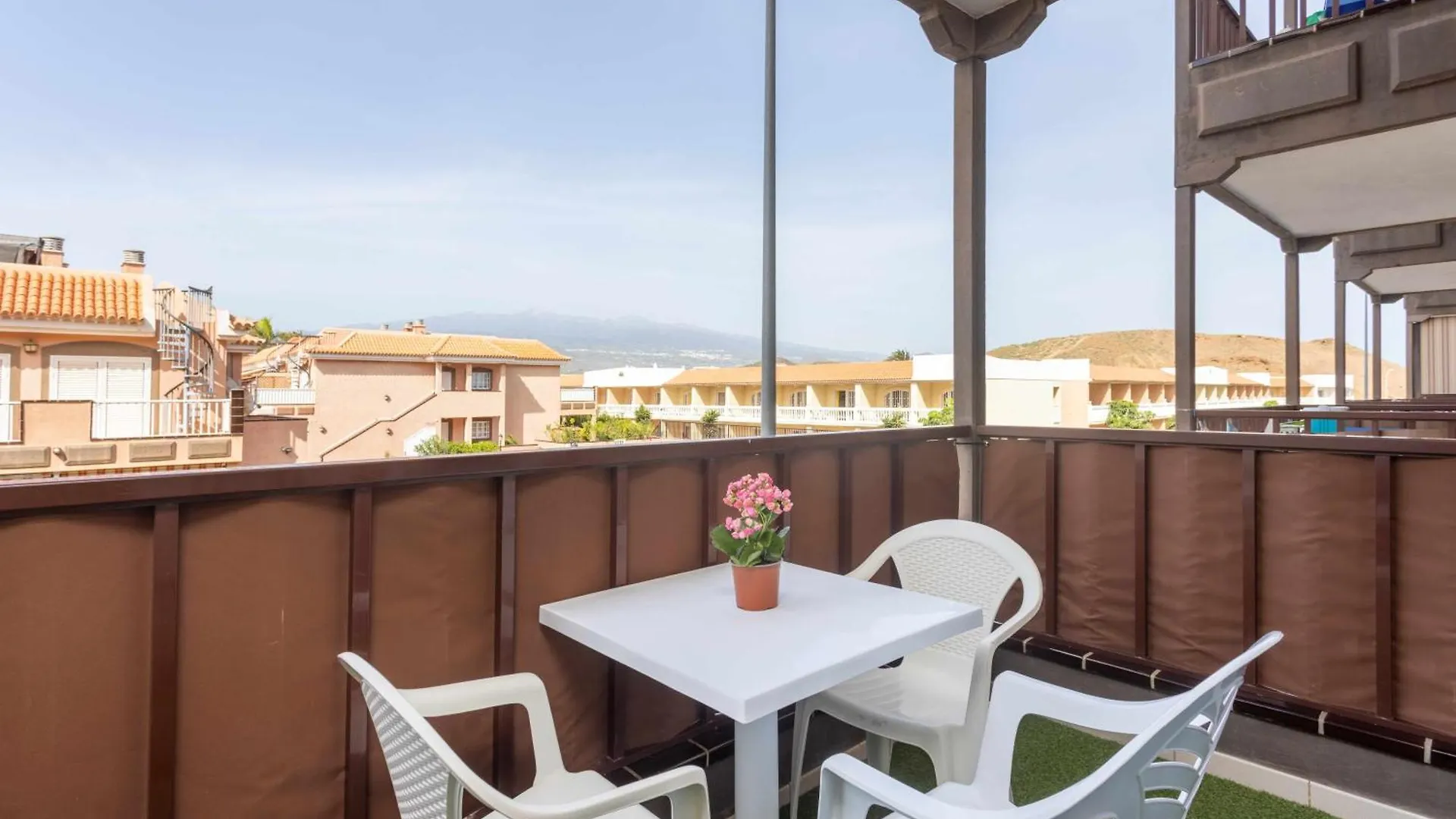 Agradable Piso Con Piscina & Playa Terraza Y Wifi Apartment Costa Del Silencio Spain