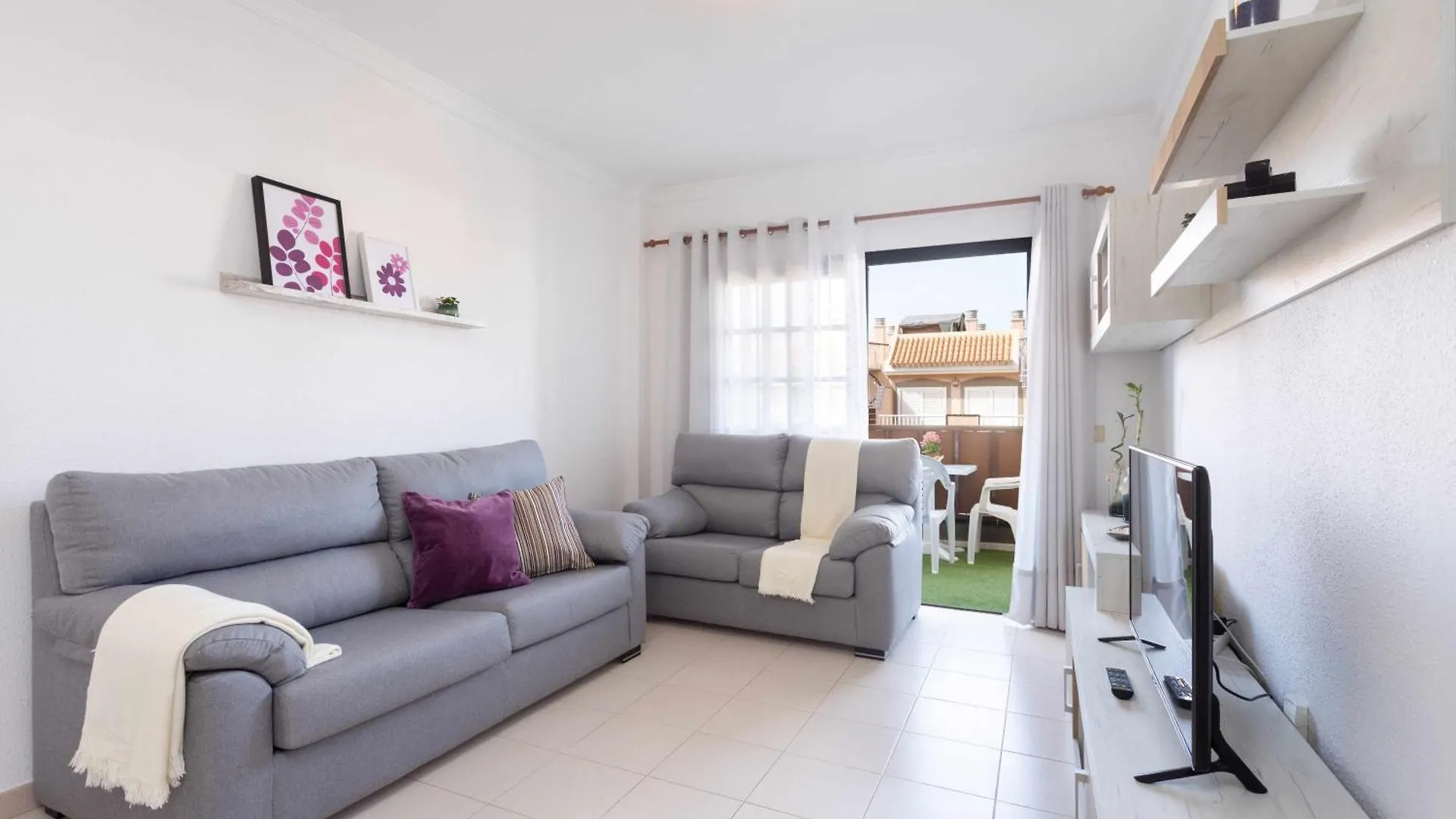 Agradable Piso Con Piscina & Playa Terraza Y Wifi Apartment Costa Del Silencio
